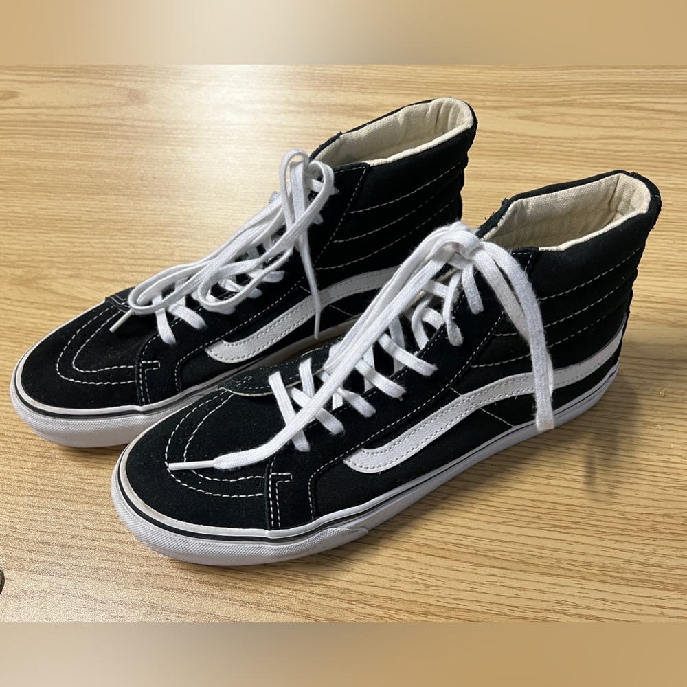 Vans Sk8-Hi High Top Shoes Black White Size 9 Women’s 7 Men’s